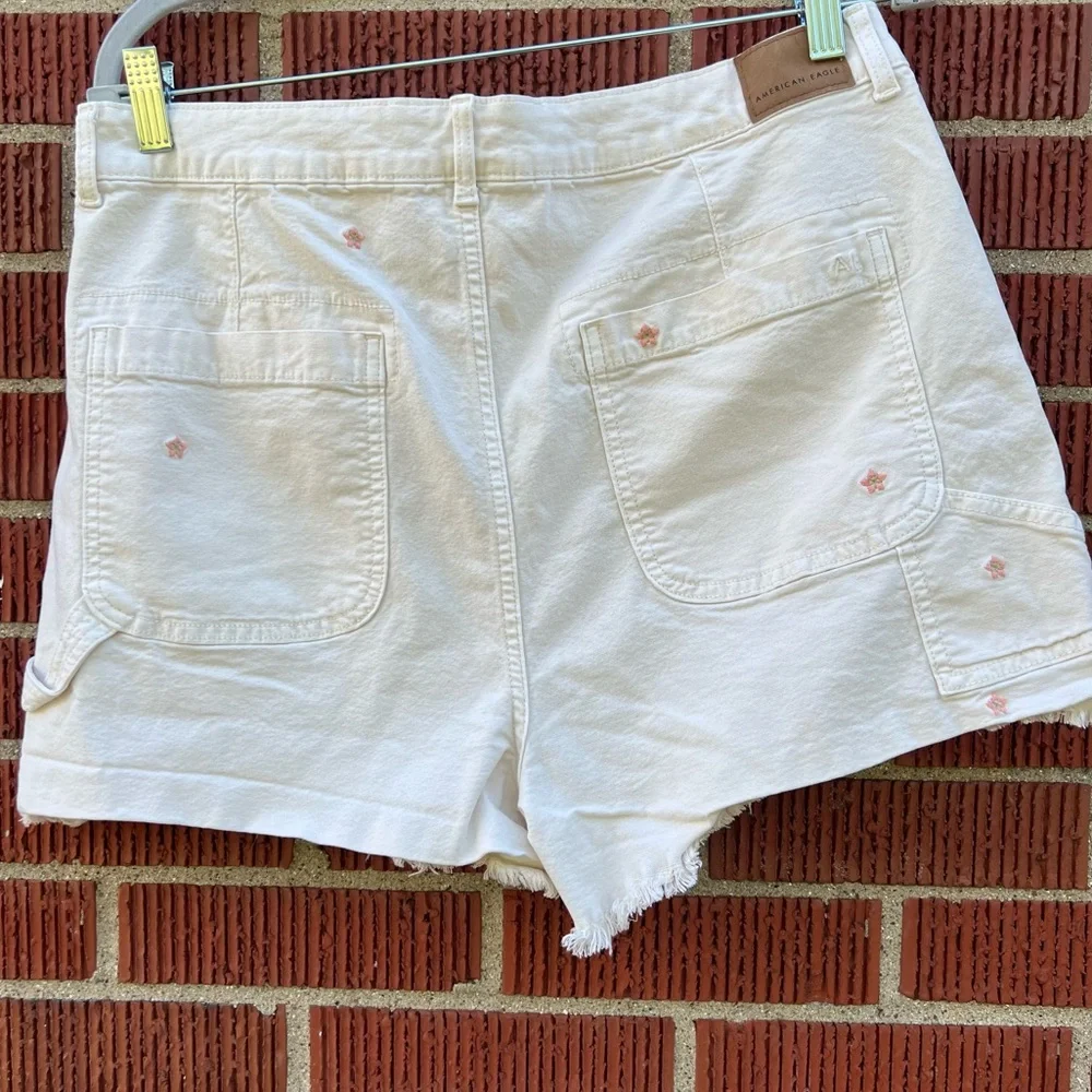 American Eagle‎ women highest rise 90s boyfriend  shorts size L